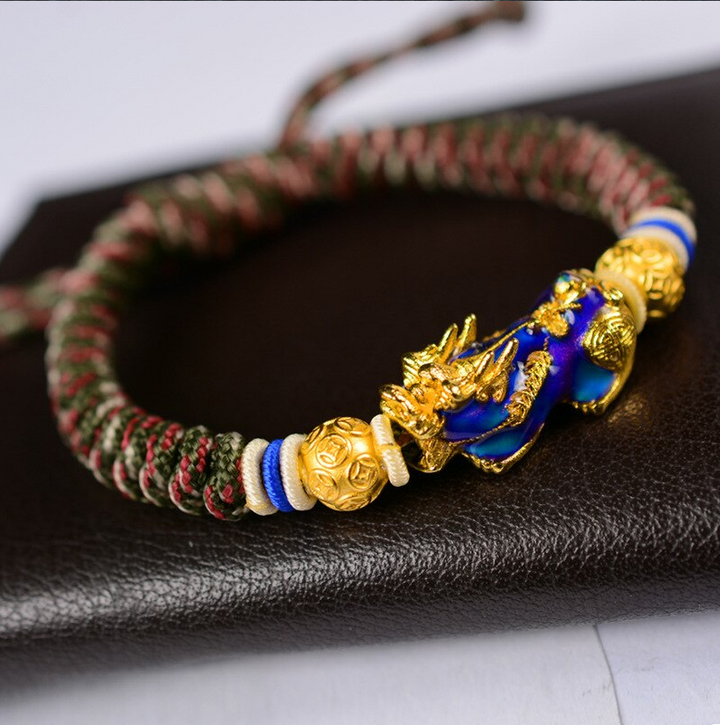 Gold Temperature Changing Good Fortune Pixiu Bracelet