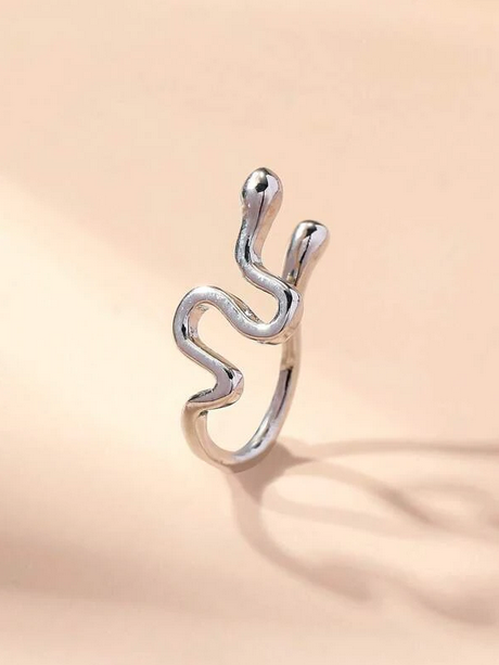 Clip-On Silver Serpent Nose Ring