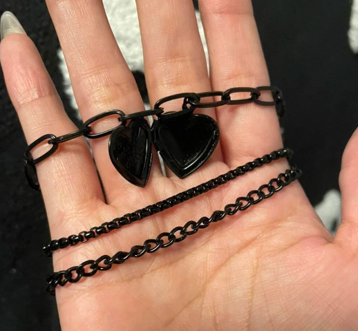 Goth Black Heart (Locket) 3 Piece Anklet