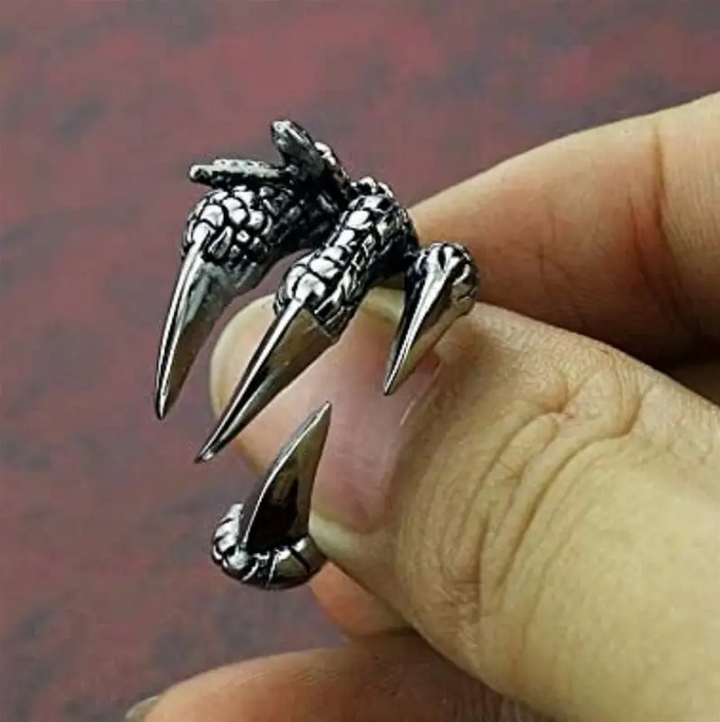 Adjustable Titanium Dragon Claw Ring