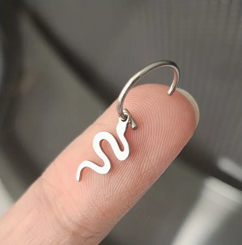 Non-Pierced Serpent Lip Ring