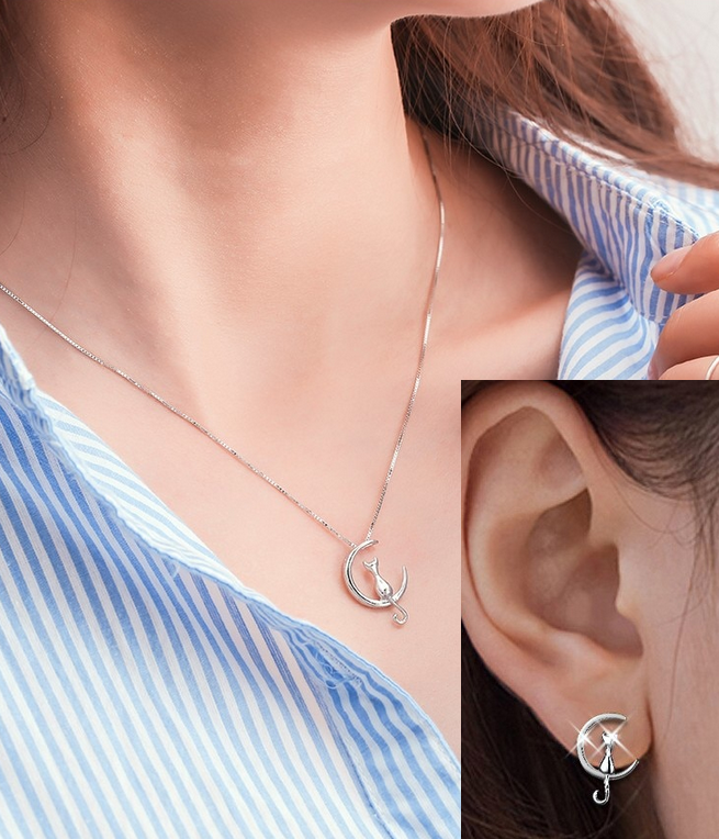 Mystic Cat on Crescent Moon Earring / Necklace Set 925 Sterling Silver