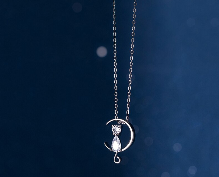 CZ Zircon Exquisite Moon and Cat Necklace Real 925 Sterling Silver