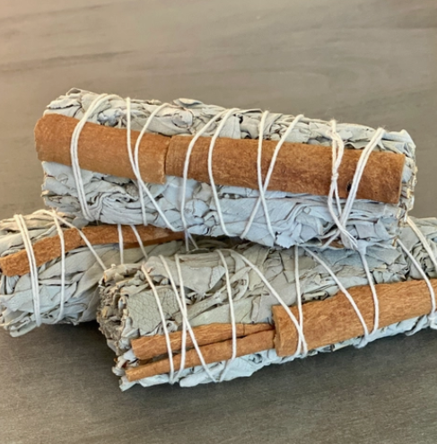 White Sage Smudge Sticks W/ Cinnamon Stick