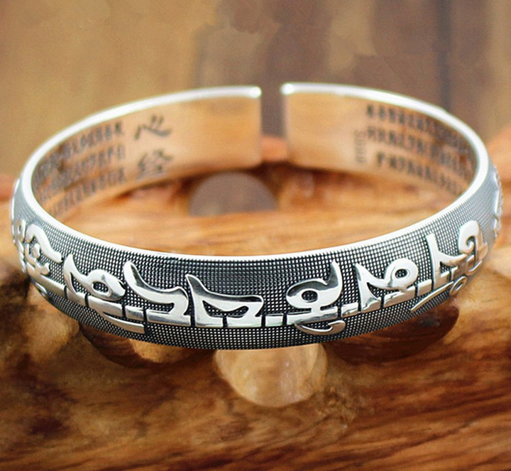 Six-Character Mantra Sutra Bangle (Tibetan Silver, dark or light)