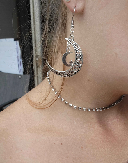 Dual Crescent Moon Dangle Earrings