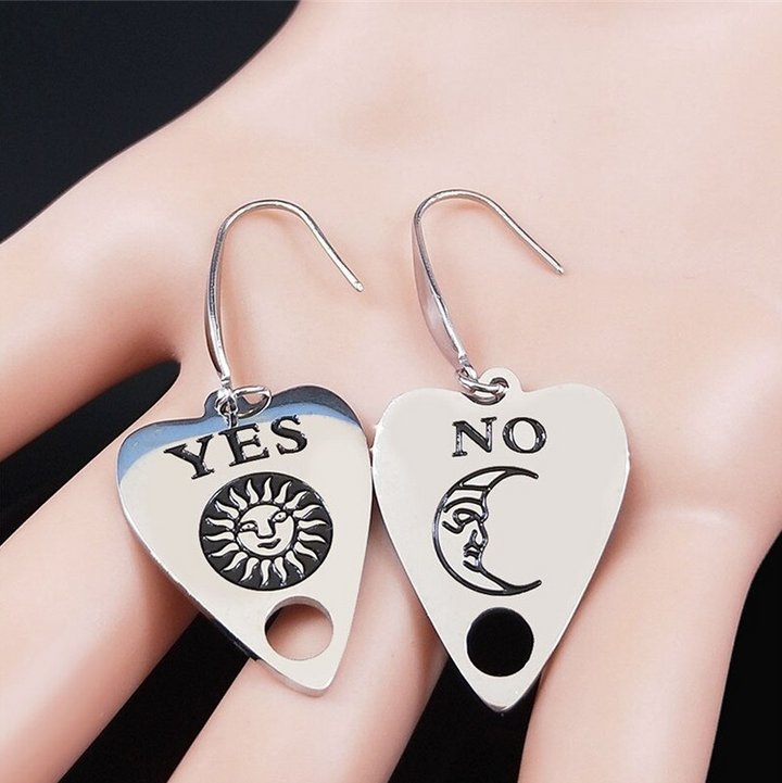Wicca Ouija Board Planchette (Pointer) Earring SS