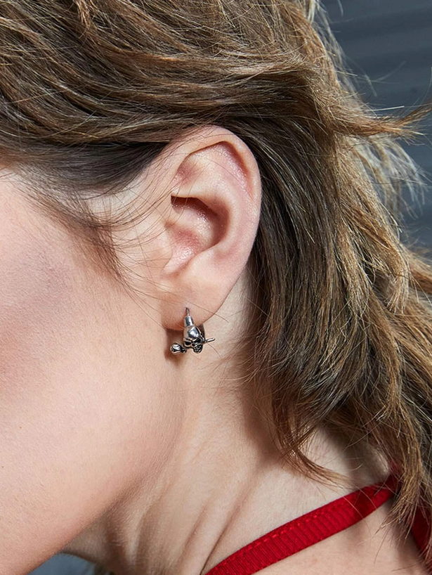 Skull With Rose Earring (1ea.)