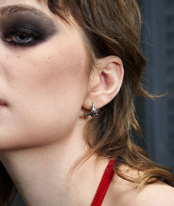 Skull With Rose Earring (1ea.)