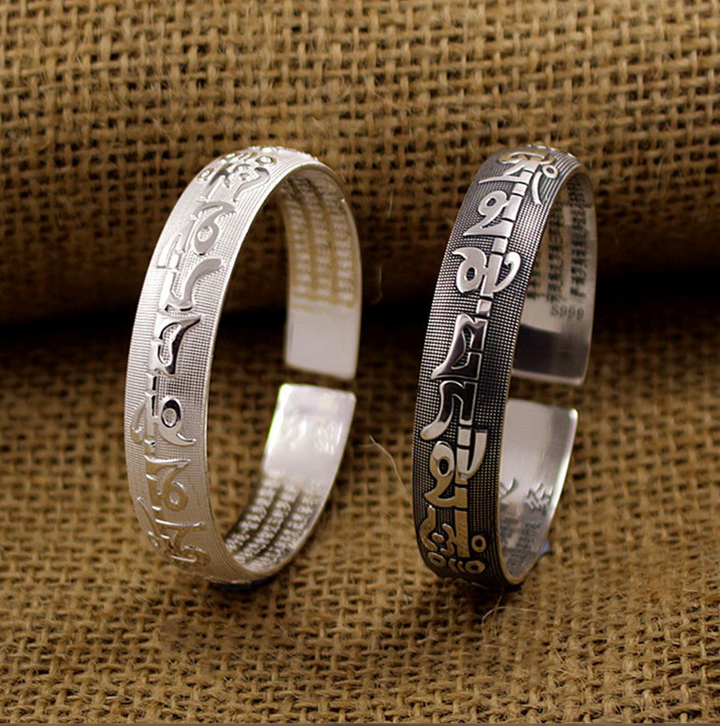 Six-Character Mantra Sutra Bangle (Tibetan Silver, dark or light)