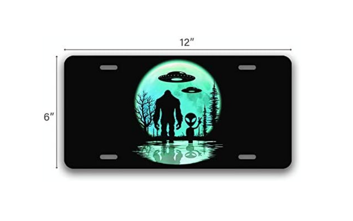 Bigfoot Believe or Alien With Bigfoot License Plate