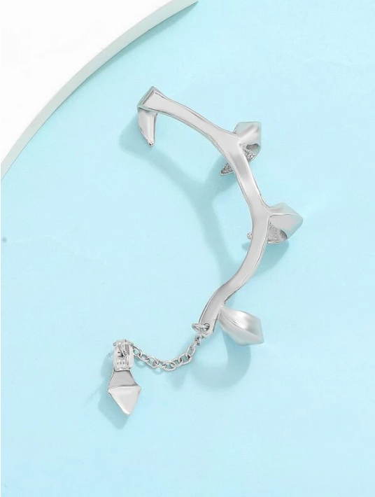 Goth Claw Ear Cuff (1 pc)