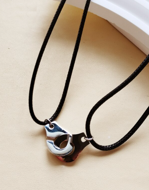 Punk Adjustable Long Rope Handcuffs Necklace