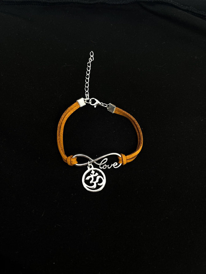 "OM" Sacred Symbol Leather Love Bracelets (3 Colors)