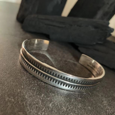Sterling Thai Silver 925 Vintage Serrated Viking Design Bangle