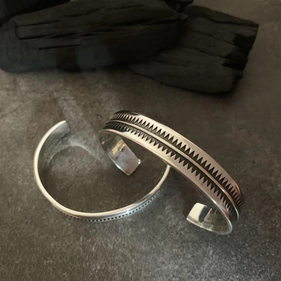 Sterling Thai Silver 925 Vintage Serrated Viking Design Bangle