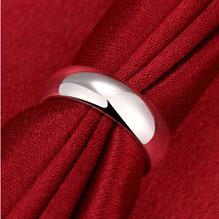 High Quality 925 Sterling Silver Ring / Band For Women
