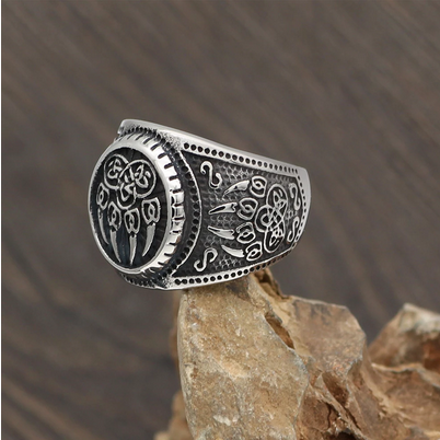 Nordic Viking Bear Claw Ring