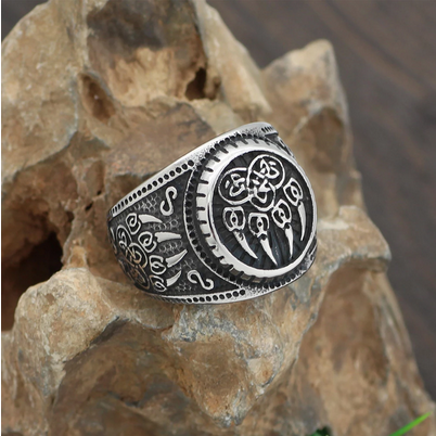 Nordic Viking Bear Claw Ring