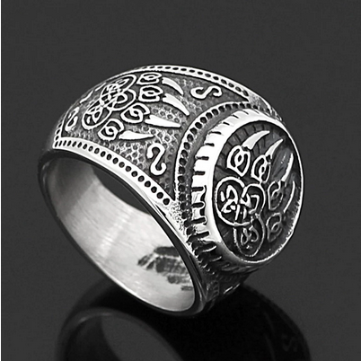 Nordic Viking Bear Claw Ring