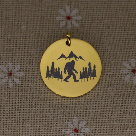 Strolling Bigfoot Emblem Neckllace (Gold or Silver)