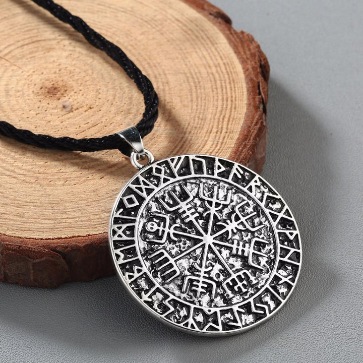 18" Guidepost Rope Necklace