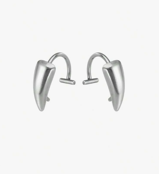 Vampire Teeth Lip Ring