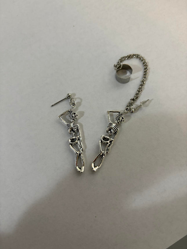 Hanging Skeleton With Ear Cuff