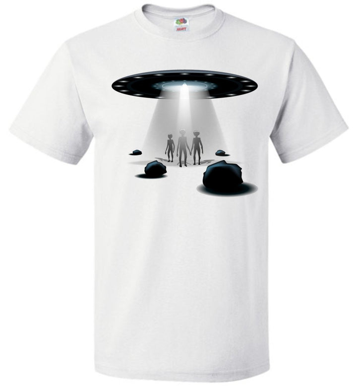 UFO W/ Aliens - Unisex (Sm-6XL) T-Shirt