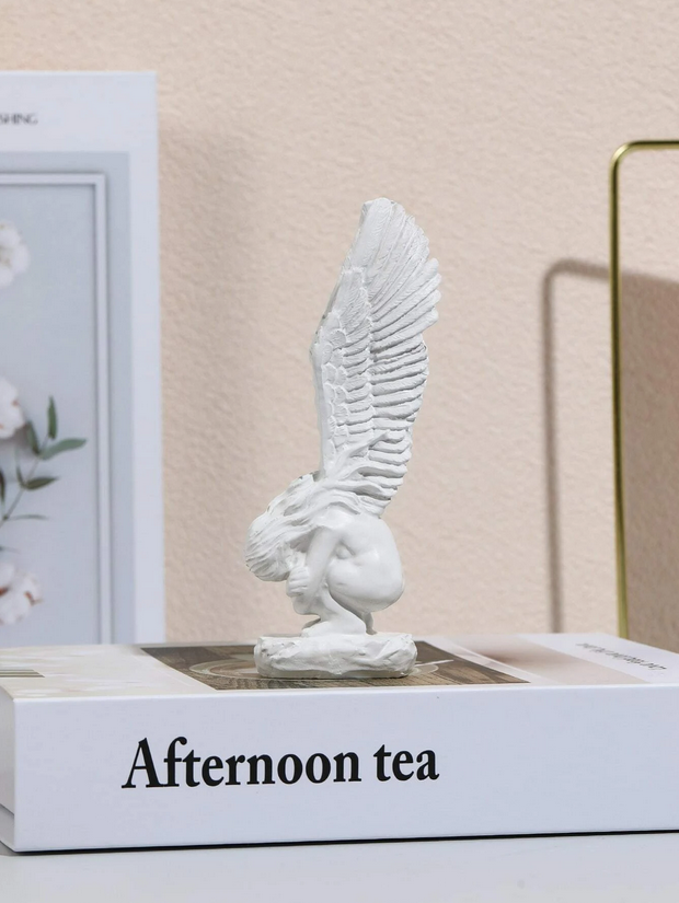 Crouching Archangel Shelf / Garden Figure