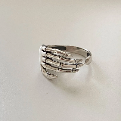Adjustable 925 Sterling Silver Punk  Skeleton Hand Grasp Ring