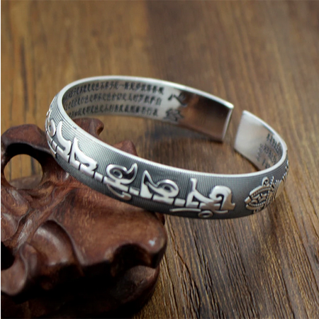 Six-Character Mantra Sutra Bangle (Tibetan Silver, dark or light)