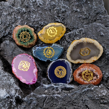 Natural Agate Crystal Ore Crown Chakra Base Energy Stones